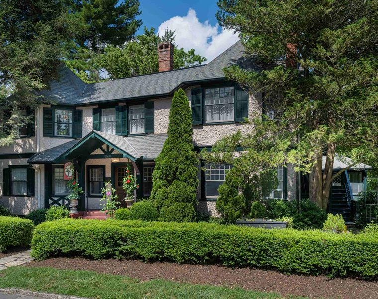 A 5-room B&B in North Carolina